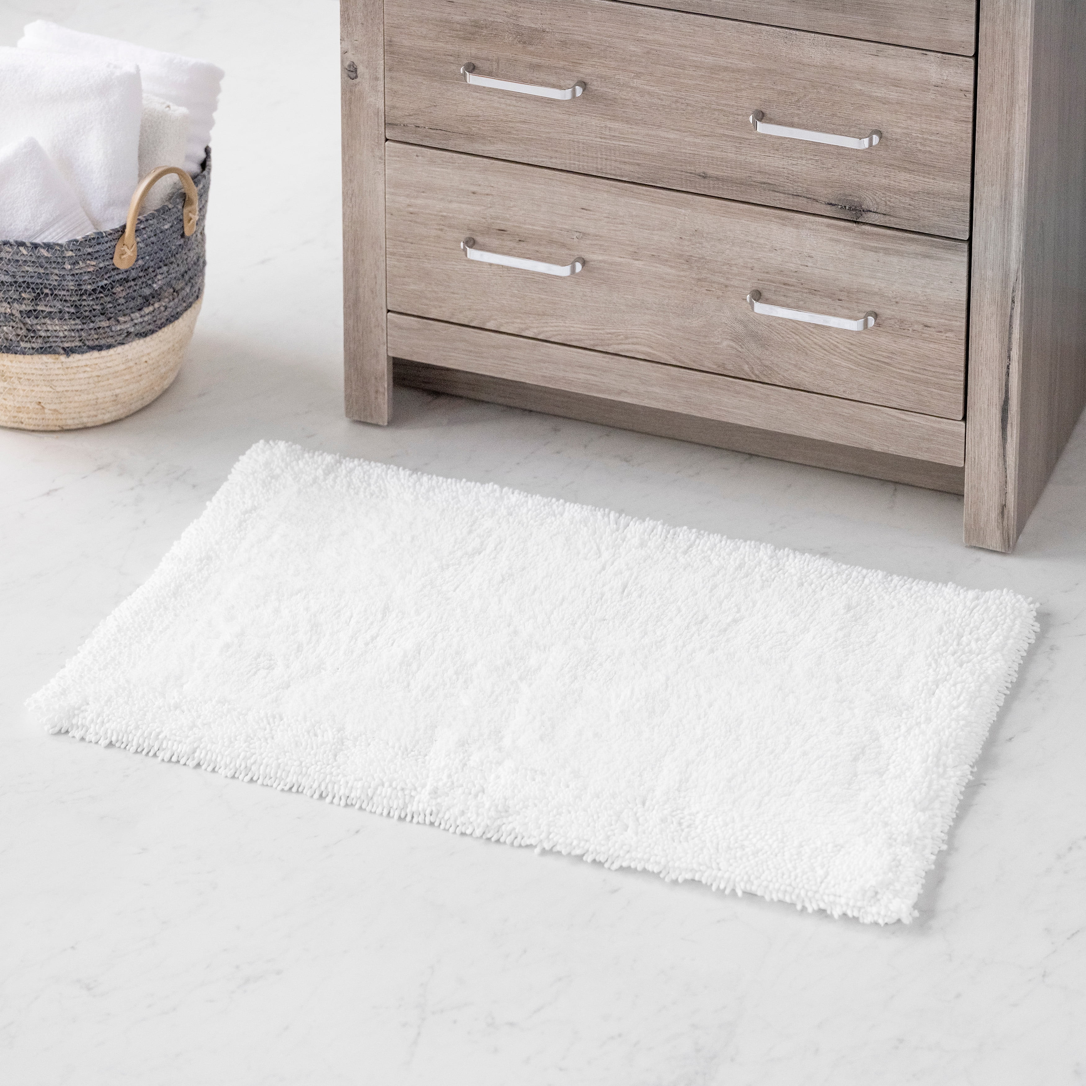 Hotel Style Cotton Blend Solid Bath Rug, 17" x 24", White - Walmart.com | Walmart (US)