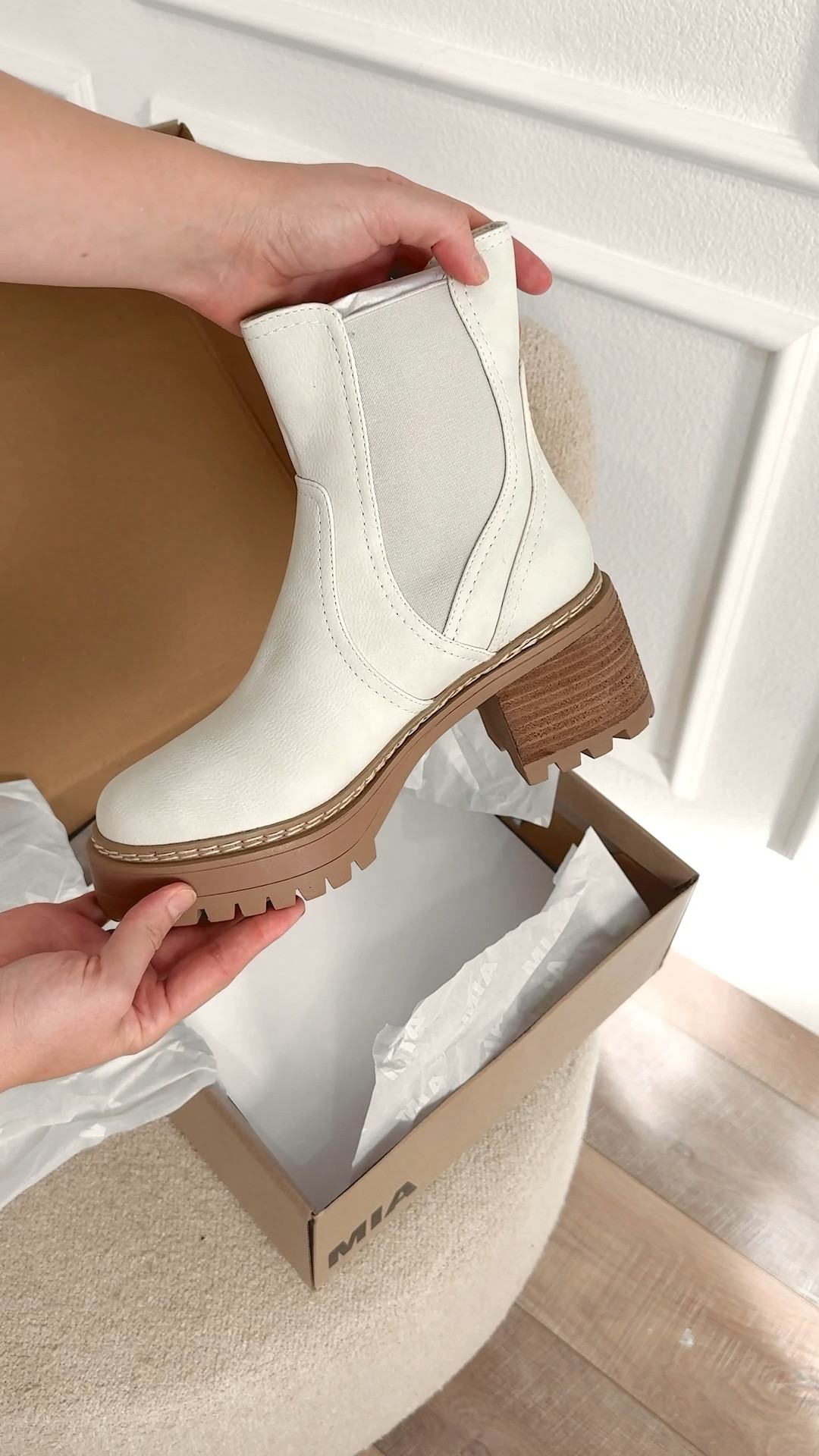 How to style a heeled boot | which look is your favorite, 1, 2, or 3? 🤍

These neutral platform heeled boots by @shoebacca @shopmiashoes are a staple in my #fall wardrobe. They can be dressed up or down, and they're insanely comfortable! 

Linking a few of my fave booties here for you 🫶🏻

#Shoebaccalifestyle #ad

#LTKFindsUnder100 #LTKShoeCrush #LTKStyleTip