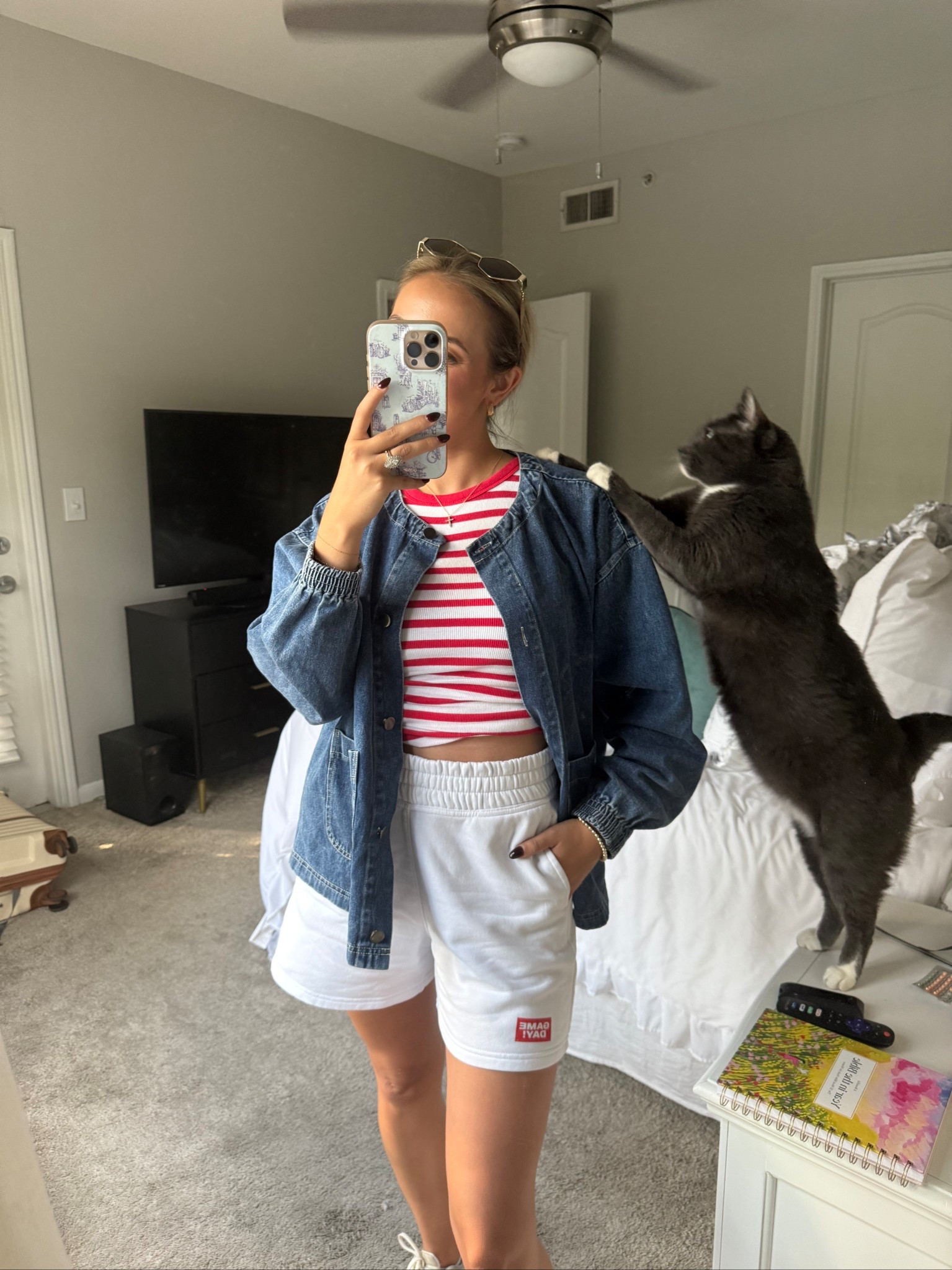 15% off at riffraff with code KENZIE15

Casual everyday outfit. Denim jacket layered over a striped target tank and relaxed boxer shorts. Cute game day outfit idea for watching the game at home! 

#LTKStyleTip #LTKFindsUnder50