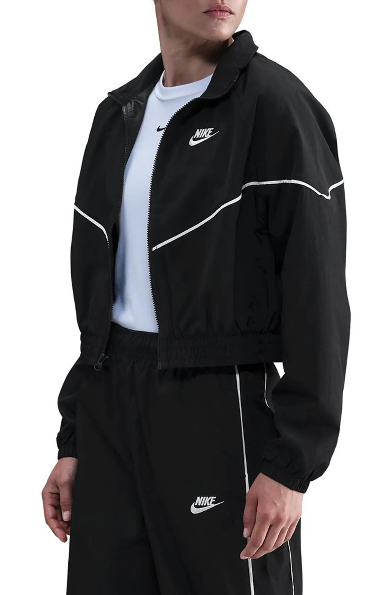 Sportswear Windrunner Water Repellent Jacket (Women) | Nordstrom | Nordstrom
