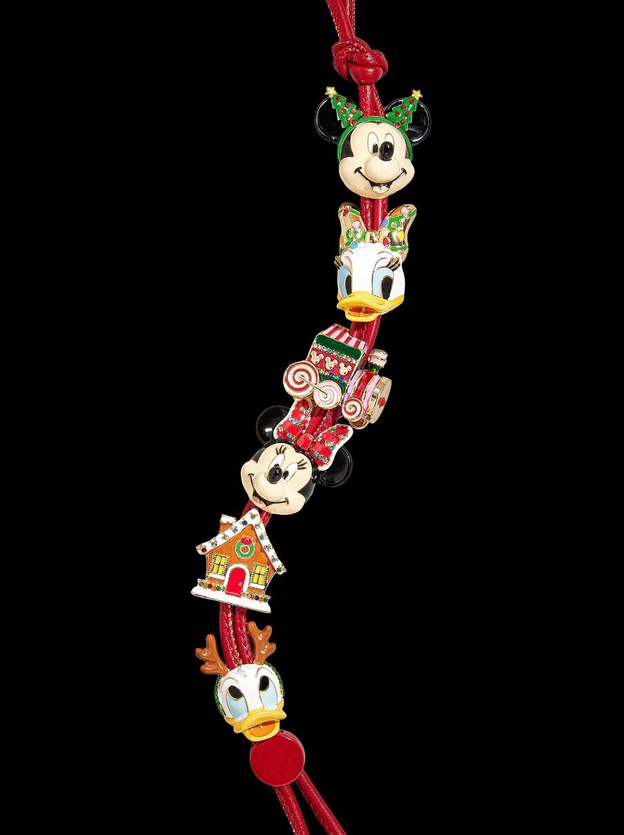 ✨Holiday bag charm BaubleBar✨

#LTKootd #LTKgrwm #LTKHoliday