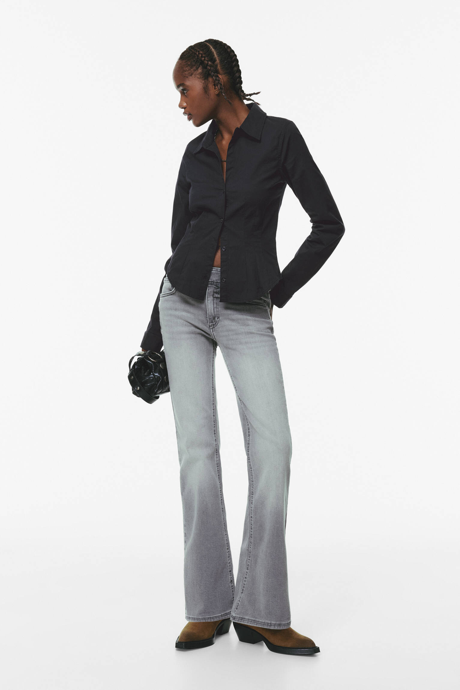Fitted poplin shirt with pleats - pull&bear | PULL and BEAR UK