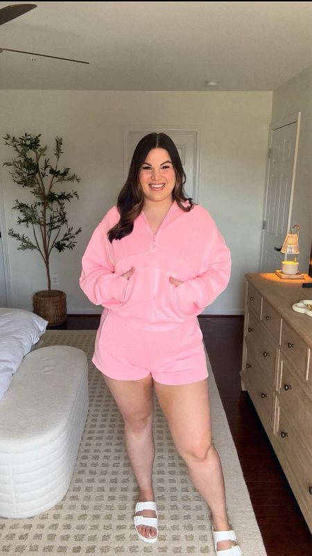 Midsize size 12/14 Aerie try on! This lounge set is sooo soft and cozy and this pink color just screams spring to me!! 🌸 can’t wait to bring this on vacation with me for grabbing breakfast or lounging around! 

Top/Shorts: L 
Shoes: 10

Vacation outfit, loungewear, lounge outfit, matching set, aerie, aerie haul, midsize


#LTKSeasonal #LTKfindsunder100 #LTKmidsize