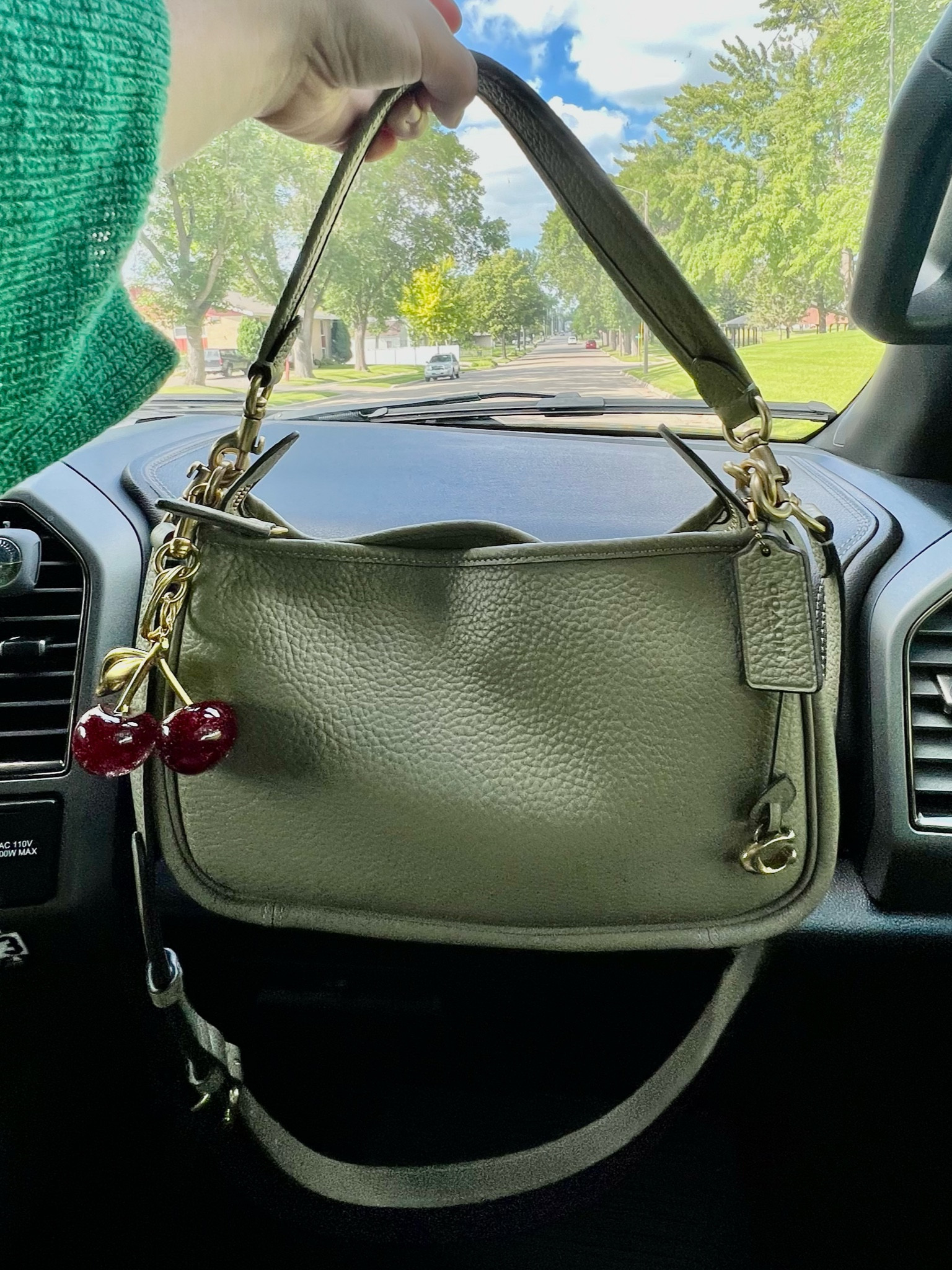 Coach Cary crossbody 💚💚 

They don’t have this color in stock but I found the other colors and also the larger size! 

I have them linked from Amazon, coach, macys and Dillards because I know we all like to shop at certain places! ❤️

Cherry bag charm is also linked! 



#LTKItBag #LTKBacktoSchool #LTKSeasonal