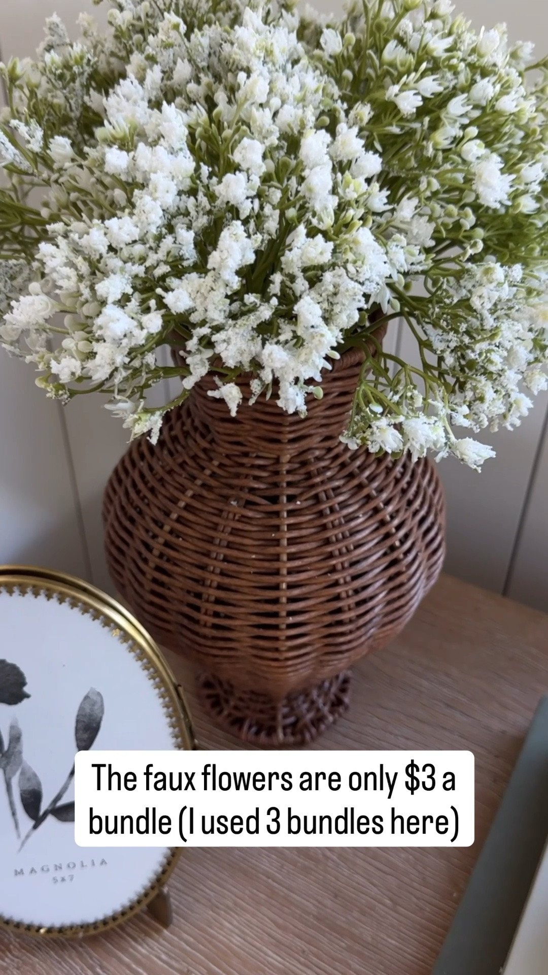 Sharing for anybody looking for an easy and affordable way to decorate their nightstand ￼

#LTKHome