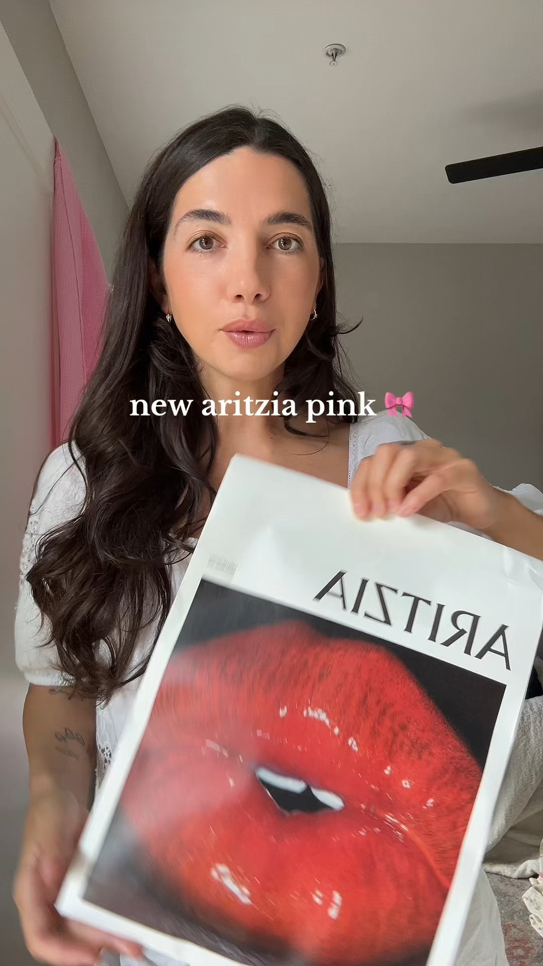 Aritzia pink outfit! Perfect spring fashion outfit and good for travel!
Size S top
Size M shorts 

#LTKStyleTip #LTKActive #LTKFindsUnder100