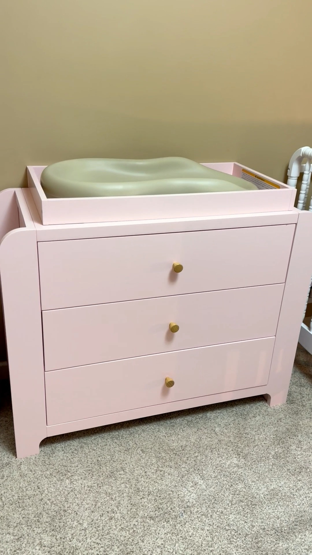 The cutest pink nursery find ever 💕🎀 The Graco Read-with-Me 3-Drawer Chest is seriously adorable — with built-in bookshelves, extra storage, and a removable changing topper so it grows with your little one ✨ Linking this cutest piece on my LTK! #LTKhome #nurseryfinds #pinknursery #babyroominspo #graco

#LTKBaby #LTKKids #LTKmomlife
