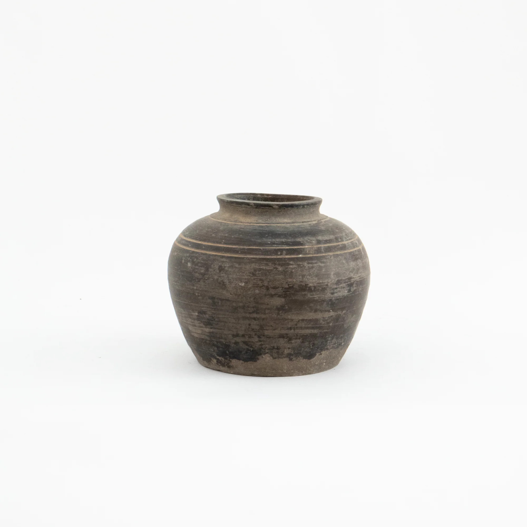 Antique Clay Jar | The Vintage Rug Shop