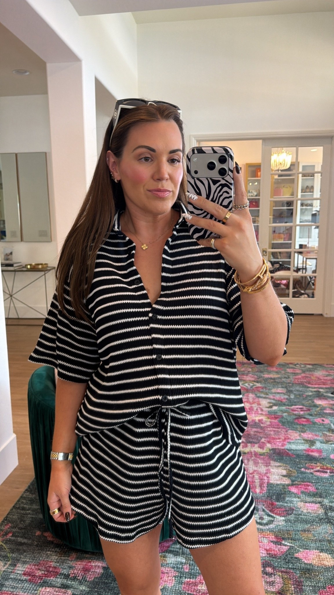 curvy midsize black and white set! wearing size medium. shorts fit TTS and top is oversized.

#LTKSeasonal #LTKMidsize