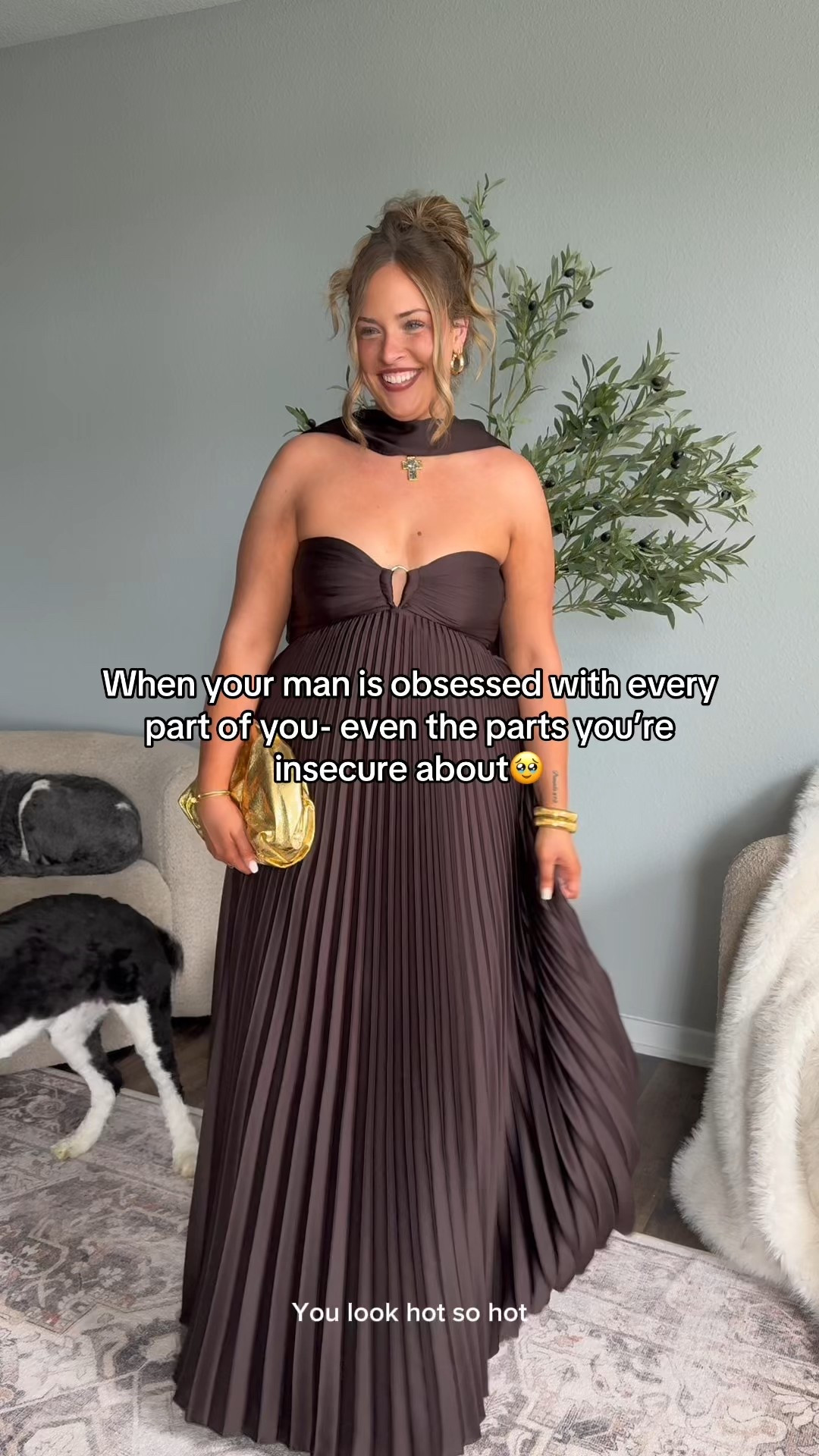 Wearing a large! Use code CHLOEAF for $$$ off 