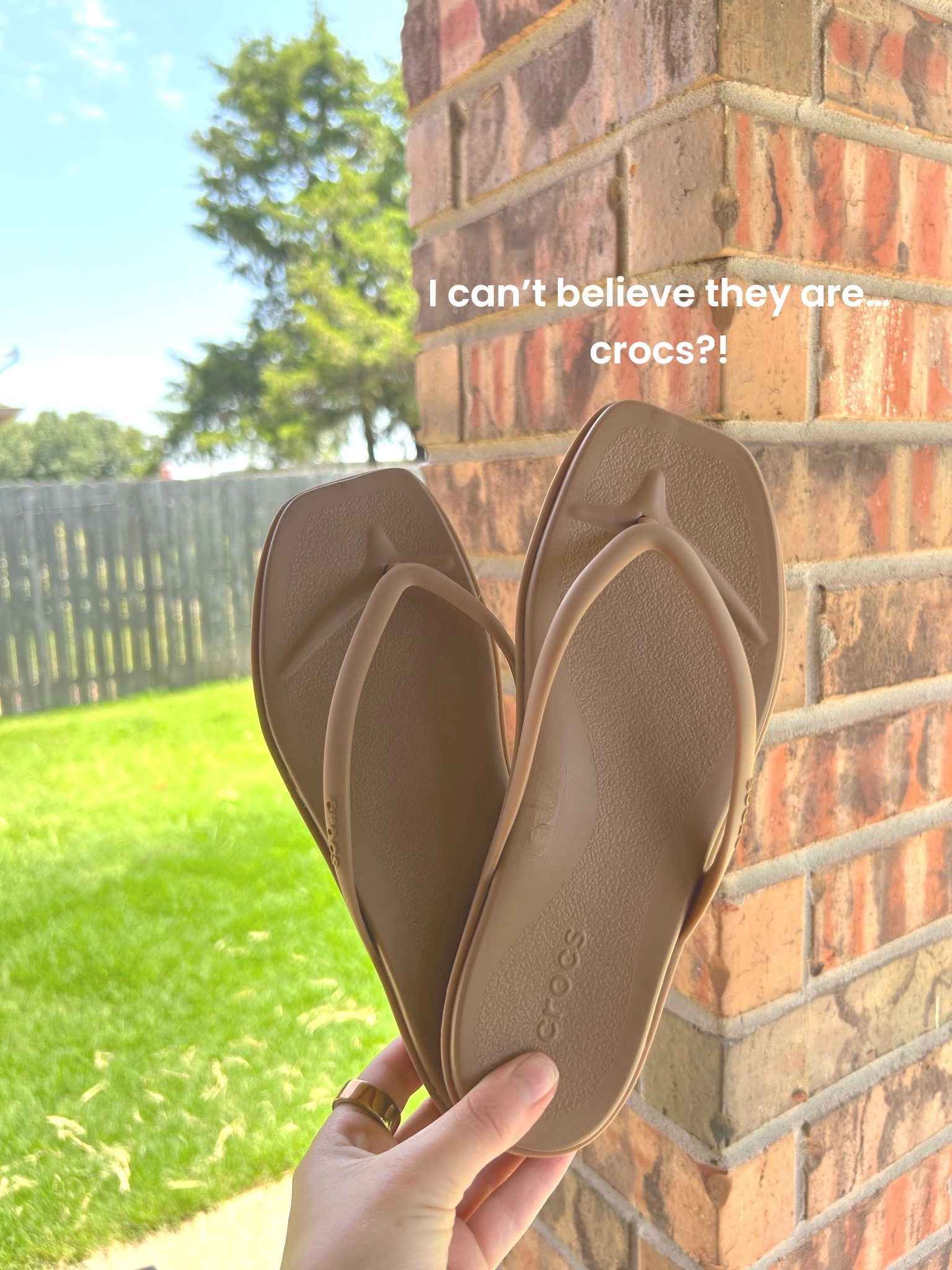 Well. I fell victim to the viral crocs flip flops… and they are GOOD.

#LTKSeasonal