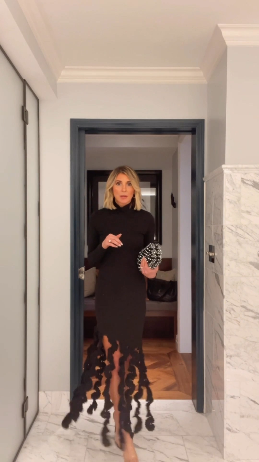 I'm 5'7 and wearing size small 