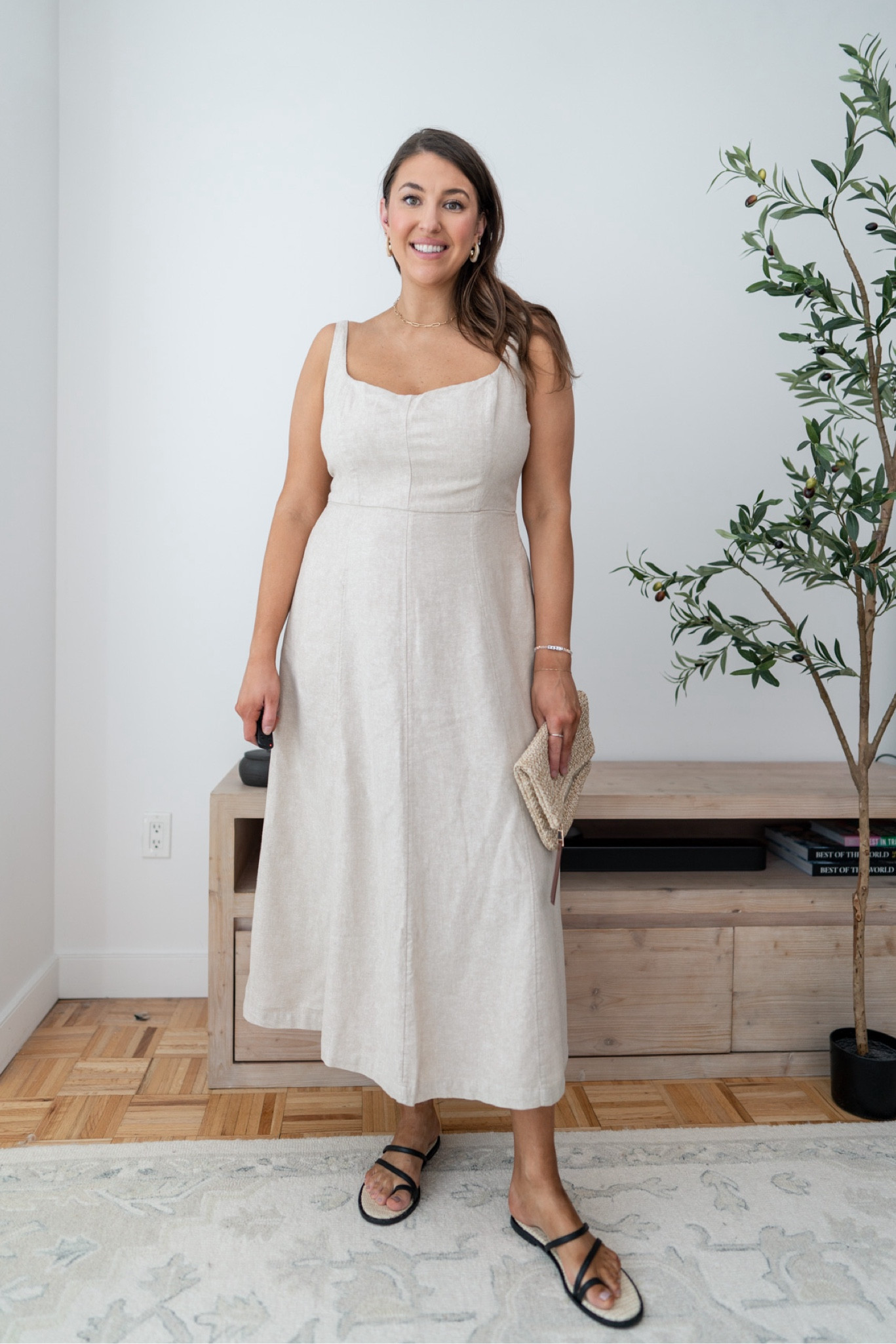 Old navy sweetheart neckline linen blend dress (color low inventory) comes in more colors wearing size L tall 




Old navy dress | size 10 fashion | size 10 | Tall girl outfit | tall girl fashion | midsize fashion size 10 | midsize | tall fashion | tall women | affordable 

#LTKStyleTip #LTKFindsUnder50 #LTKMidsize