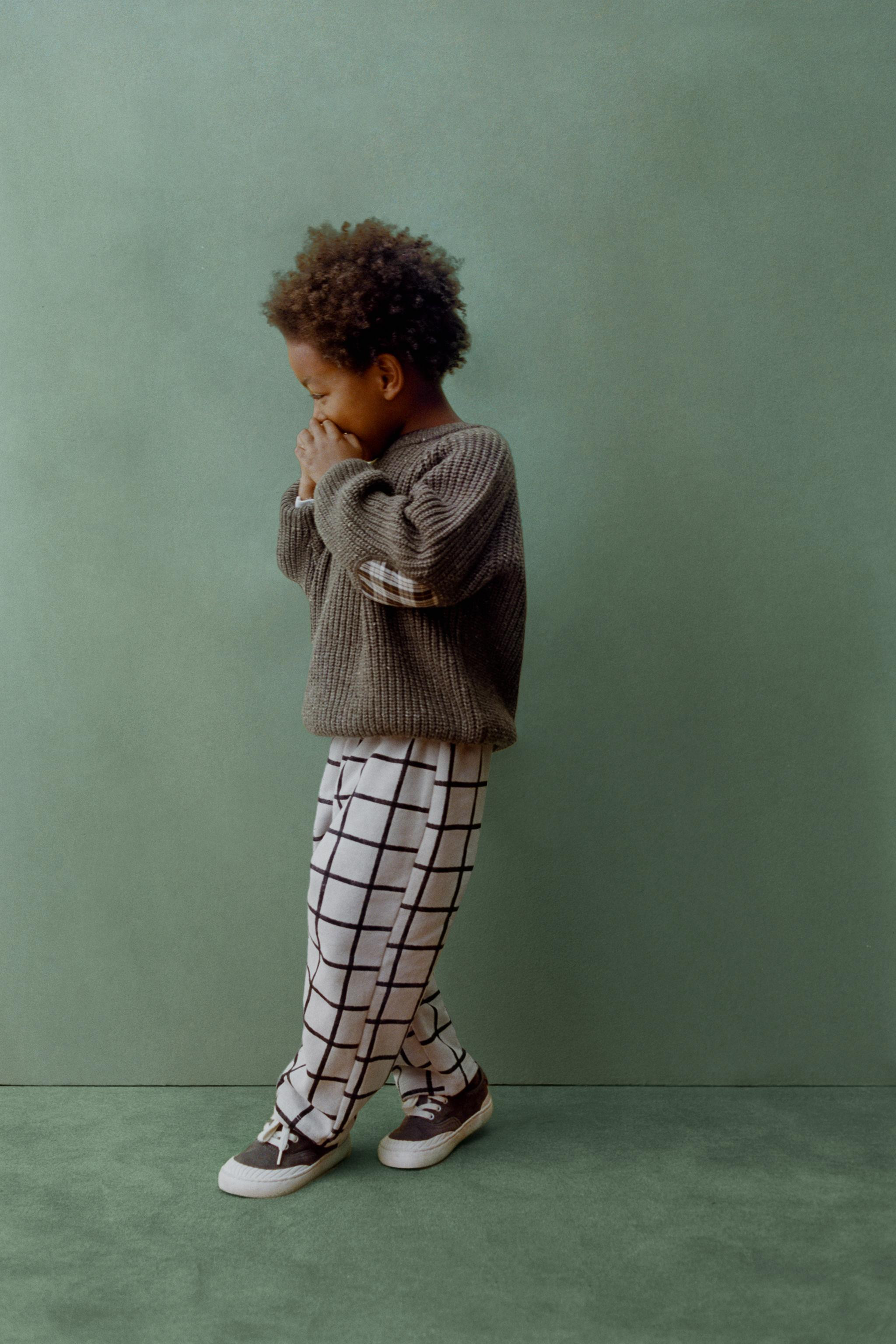 PLAID PLUSH BAGGY PANTS | Zara US