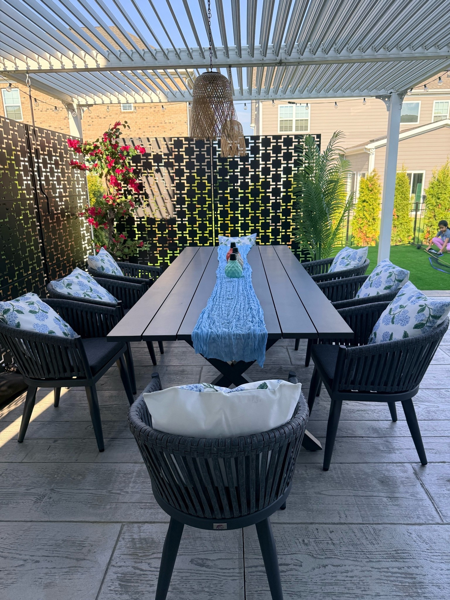Outdoor dining set