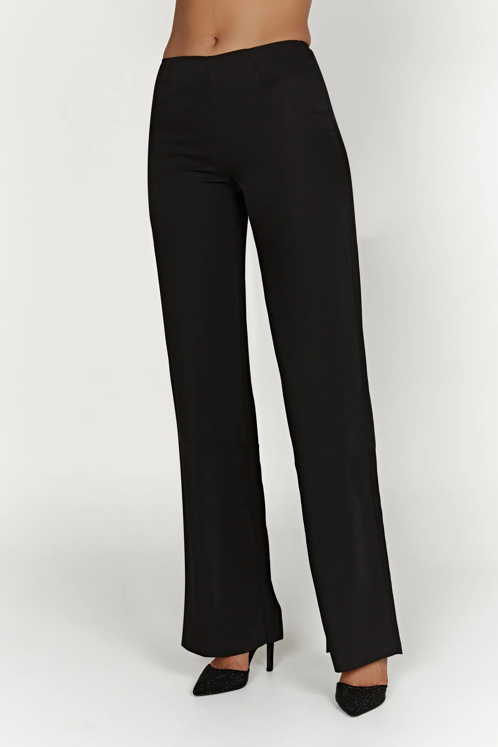 Laurie Low Rise Suiting Pant - Black | MESHKI US