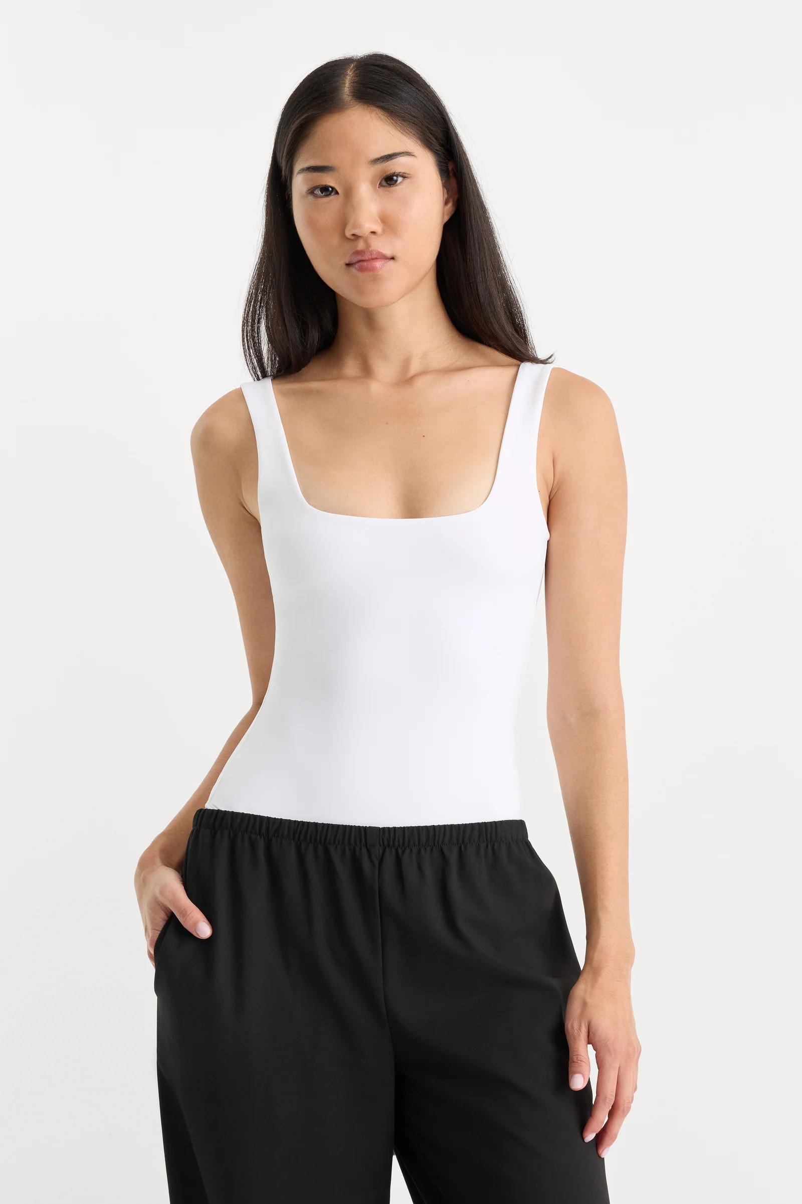 SCULPTING MODERN TANK BODYSUIT | WHITE001 | Good American