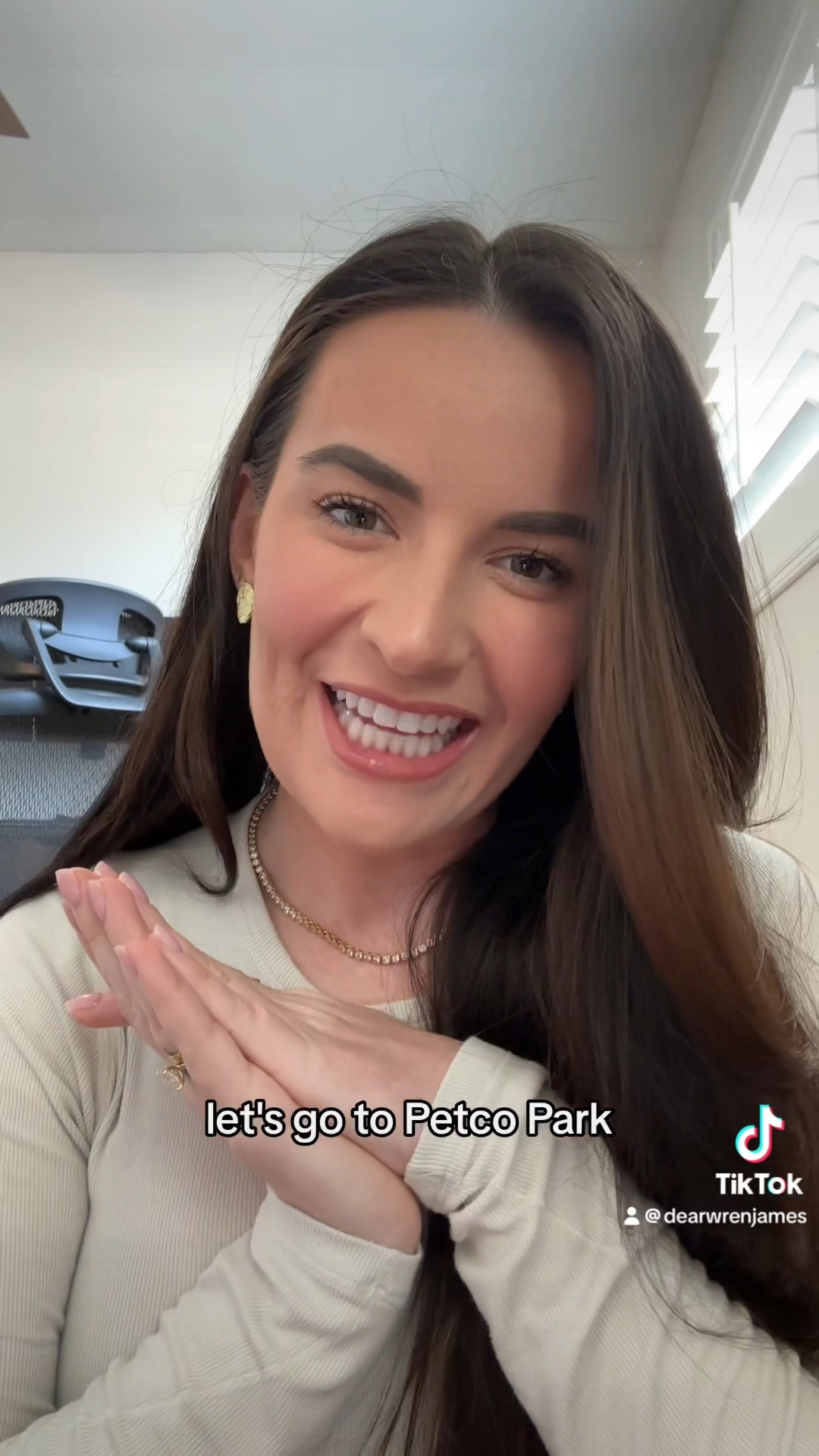 Neutral acne safe glam 

#LTKbeauty