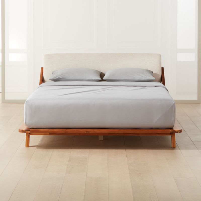 drommen wooden bed | CB2 | CB2