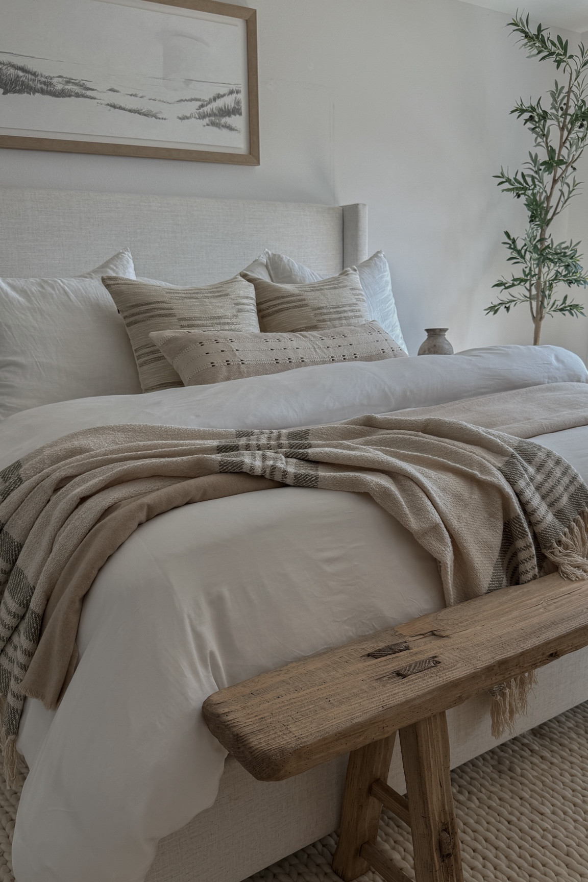 So much of my bedroom is from Wayfair! My linen upholstered bed is my absolute favorite purchase and I love it paired with these new throw pillows and blanket!

#ad @wayfair #wayfair #wayfairpartner #bedroomstyle #bedroomdecor #upholsteredbed #neutraldecor #earthydecor

#LTKHome #LTKFindsUnder100