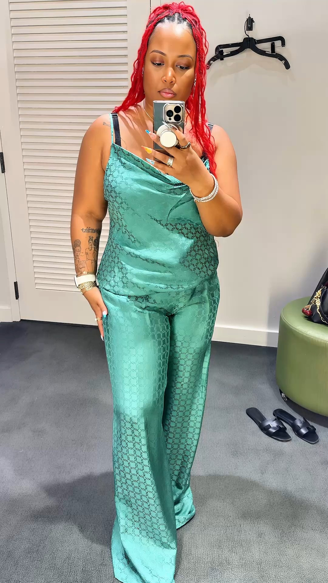 Miranda Priestly energy with a mogul twist ✨ 
This VB set is perfection and Neiman’s sale is too good to miss! 

Wearing a 14 Top for a loose fit and size 10 in pants  


#LTKWorkwear #LTKStyleTip #LTKMidsize