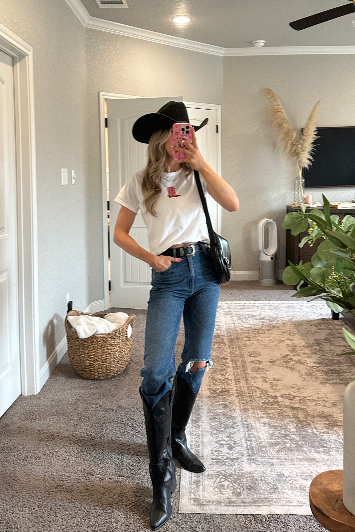 use code DENIMAF on my top and jeans! wearing my usual size small in the baby tee, and my usual 26 in these ankle straight jeans! amazon boots fit true to size! wearing a size 6 & 7/8 in the hat!

#LTKFindsUnder50 #LTKFindsUnder100 #LTKSaleAlert