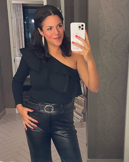 Loving my vegan leather abercrombie pants! Seen here with a feminine top but I’m also loving them with a muscle tee lately. 

Wearing a size 30 pant (run small) and a large top (TTS)  

#LTKunder100 #LTKstyletip #LTKSeasonal