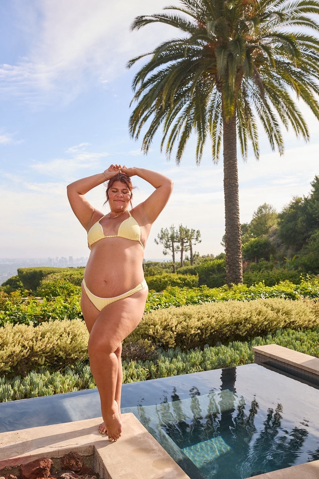 buttercream striped bikini!! 💛

sizing //
L top
XL bottom 

#LTKMidsize #LTKSwim #LTKBump