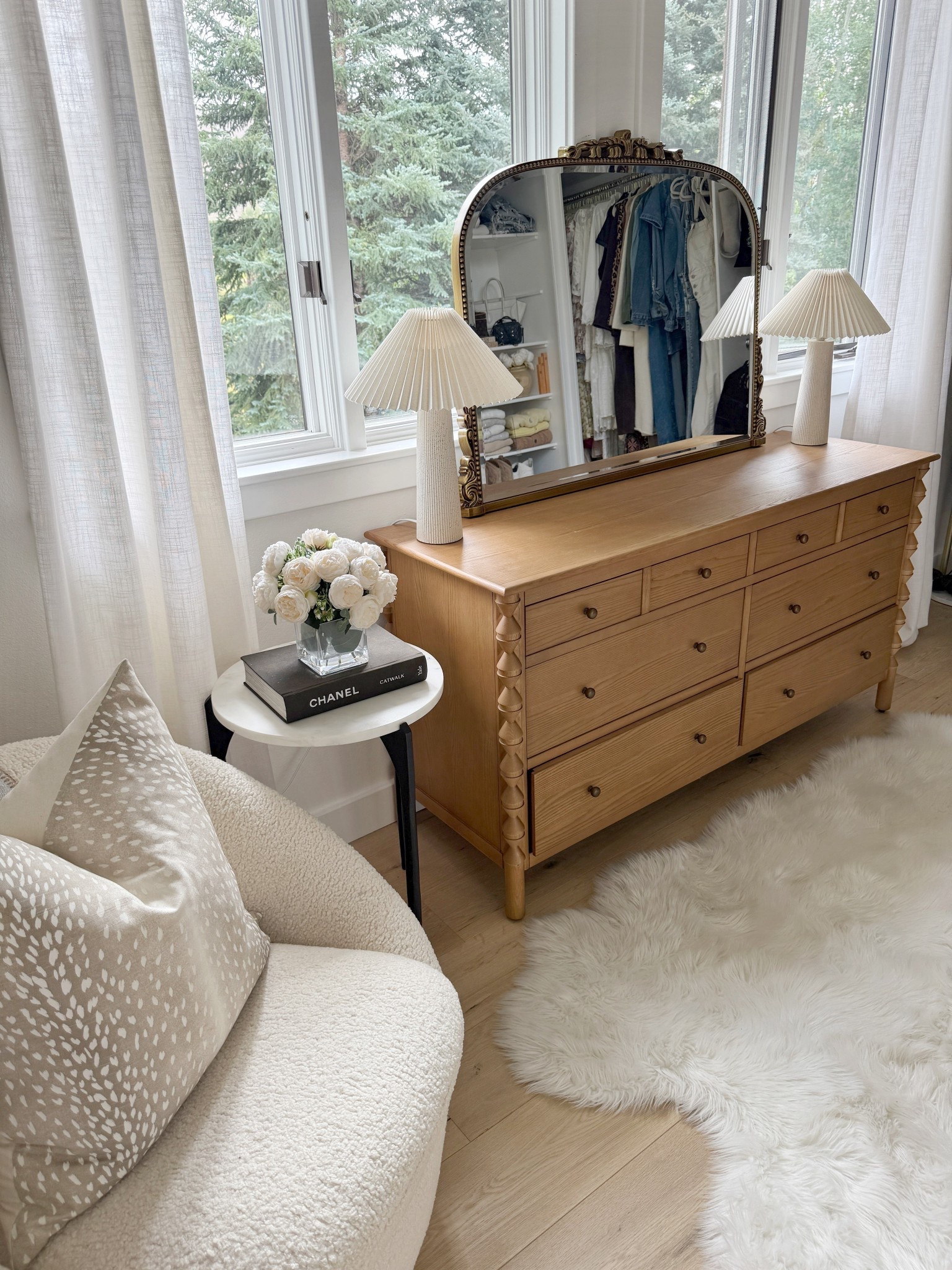 New vintage style mirror in my closet😍 under $100!! Get this look for way less! A great Walmart find!

Home decor
Dresser
Accent chair 

#LTKFindsUnder100 #LTKHome