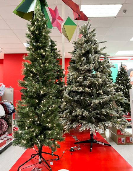 50% off Christmas trees at Target 



#LTKHoliday #LTKSeasonal #LTKsalealert