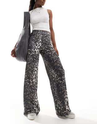 ASOS DESIGN wide leg trousers in leopard print | ASOS (Global)