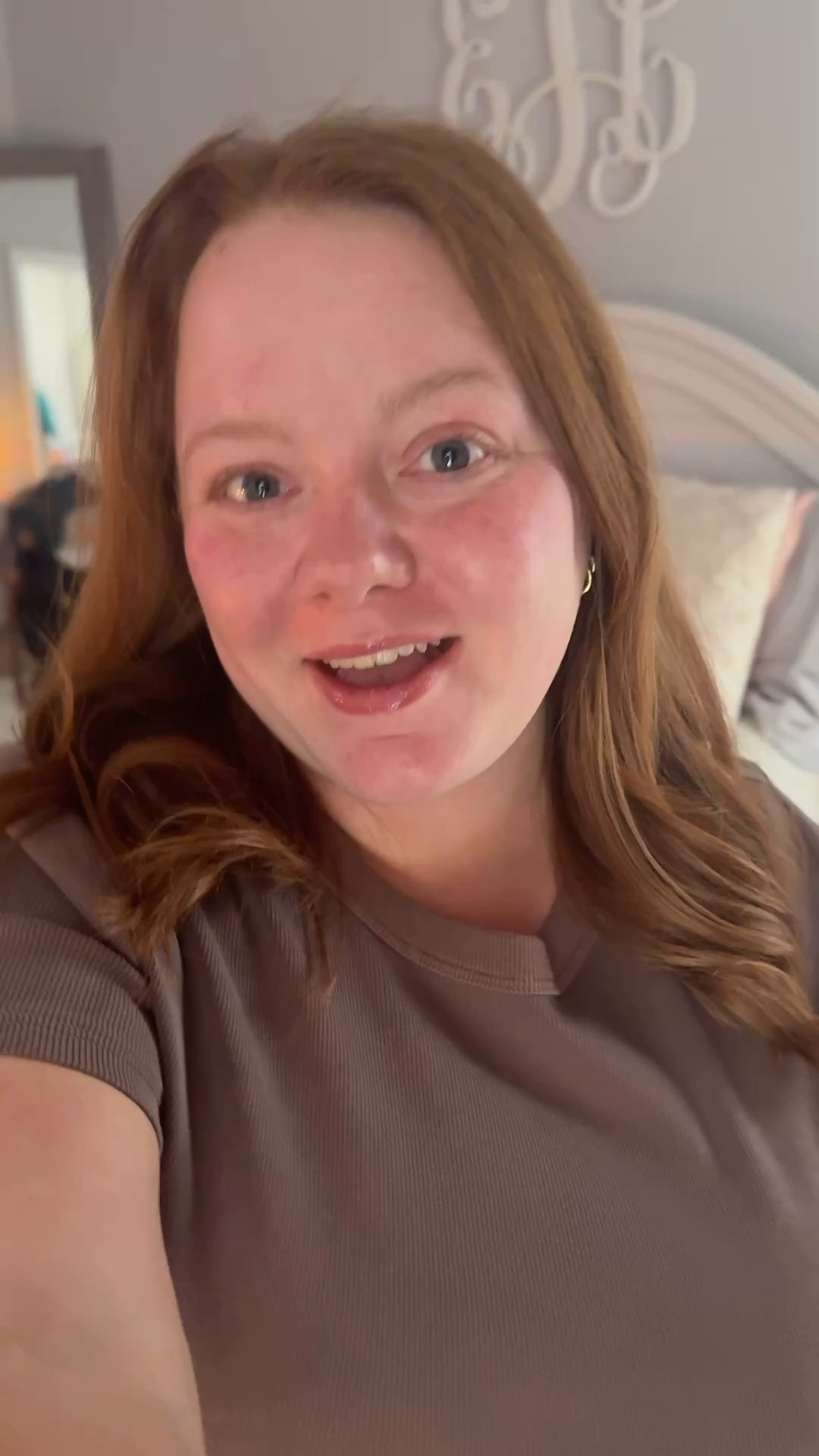 holiday but make it glam! 🫶🏻✨ 

#LTKHoliday #LTKFindsUnder50 #LTKBeauty