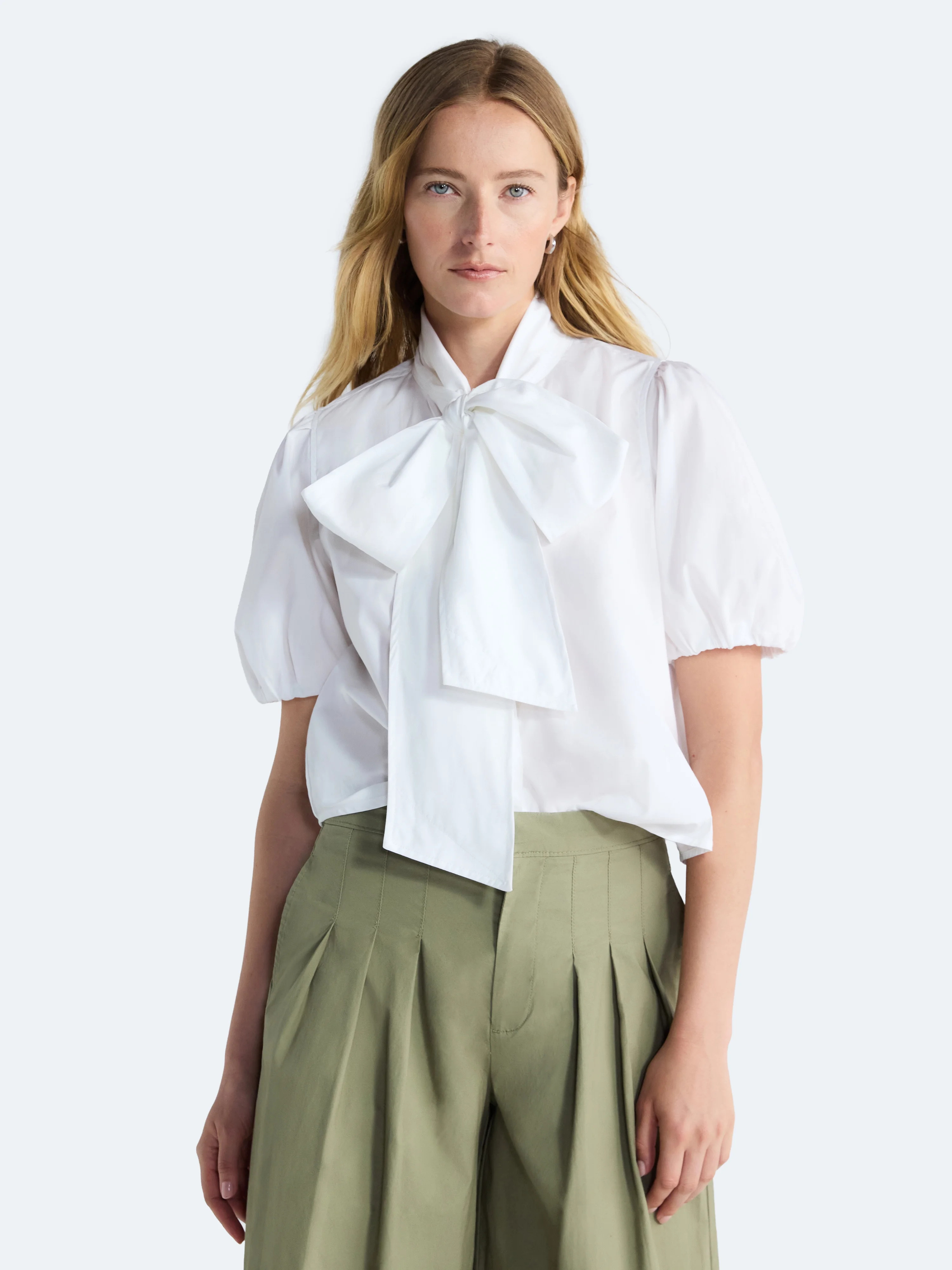 Free Assembly Women's Cotton Bow Blouse with Short Puff Sleeves, Sizes XS-XXL | Walmart (US)