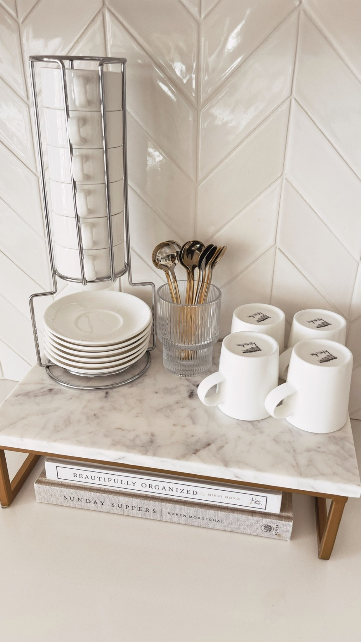 Coffee bar setup☕️ #stylinbyaylin #aylin

#LTKHome #LTKOver40 #LTKSeasonal