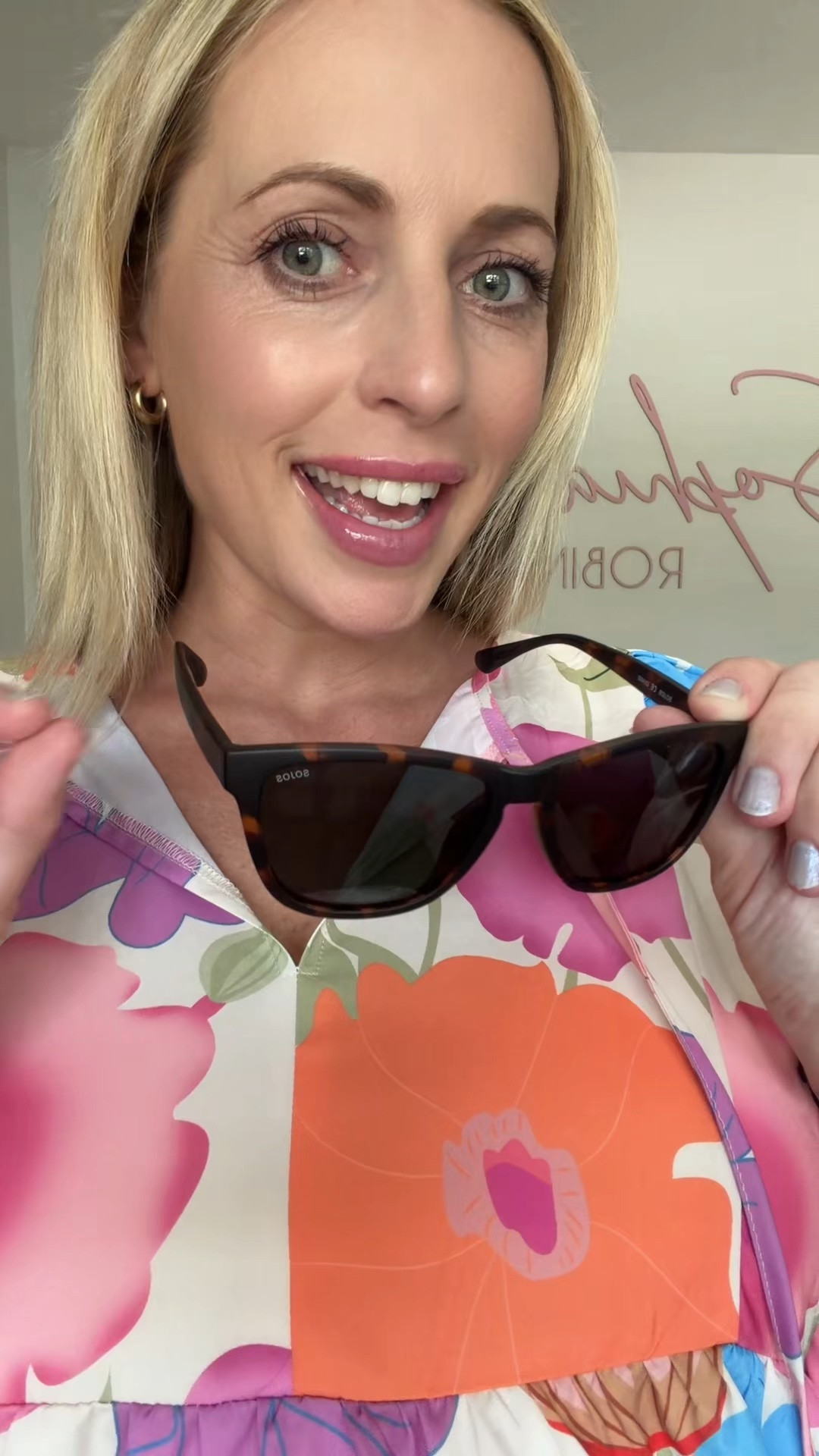 Sunglasses

#LTKgrwm #LTKootd #LTKSeasonal