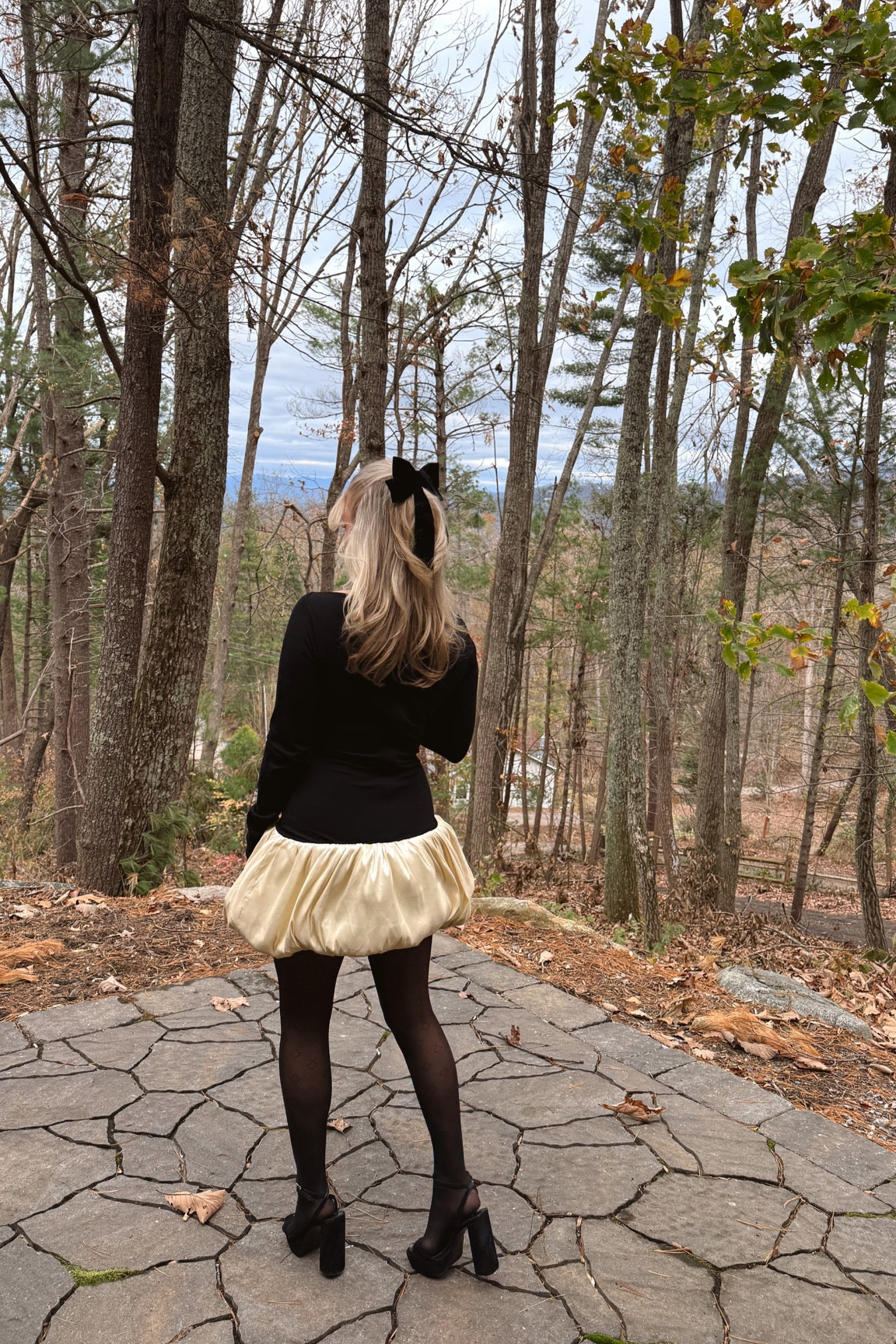 Such a comfortable dress!! Wearing size Small 

#LTKHoliday #LTKShoeCrush #LTKParties
