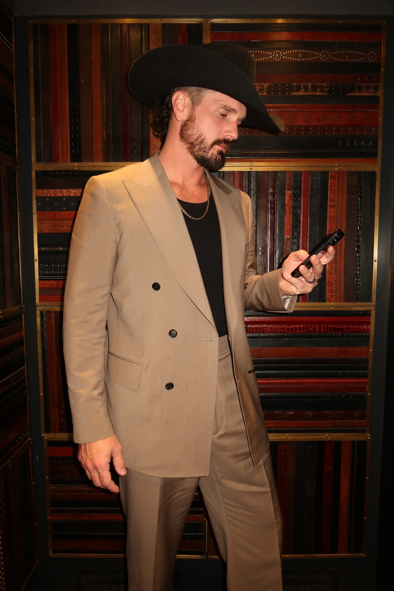 Men’s suit, men’s fashion, western outfit, wedding guest outfit, Nashville wedding, cowboy hat

#LTKWedding #LTKMens #LTKootd