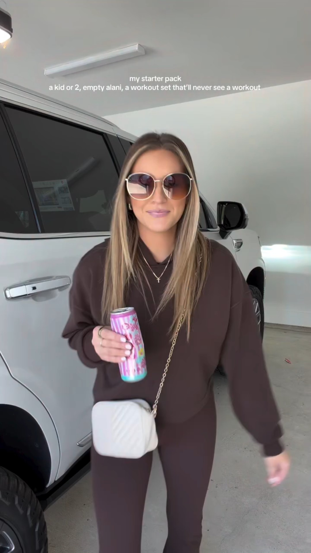 3 kids actually… lolol #fyp

#LTKActive #LTKootd #LTKmomlife