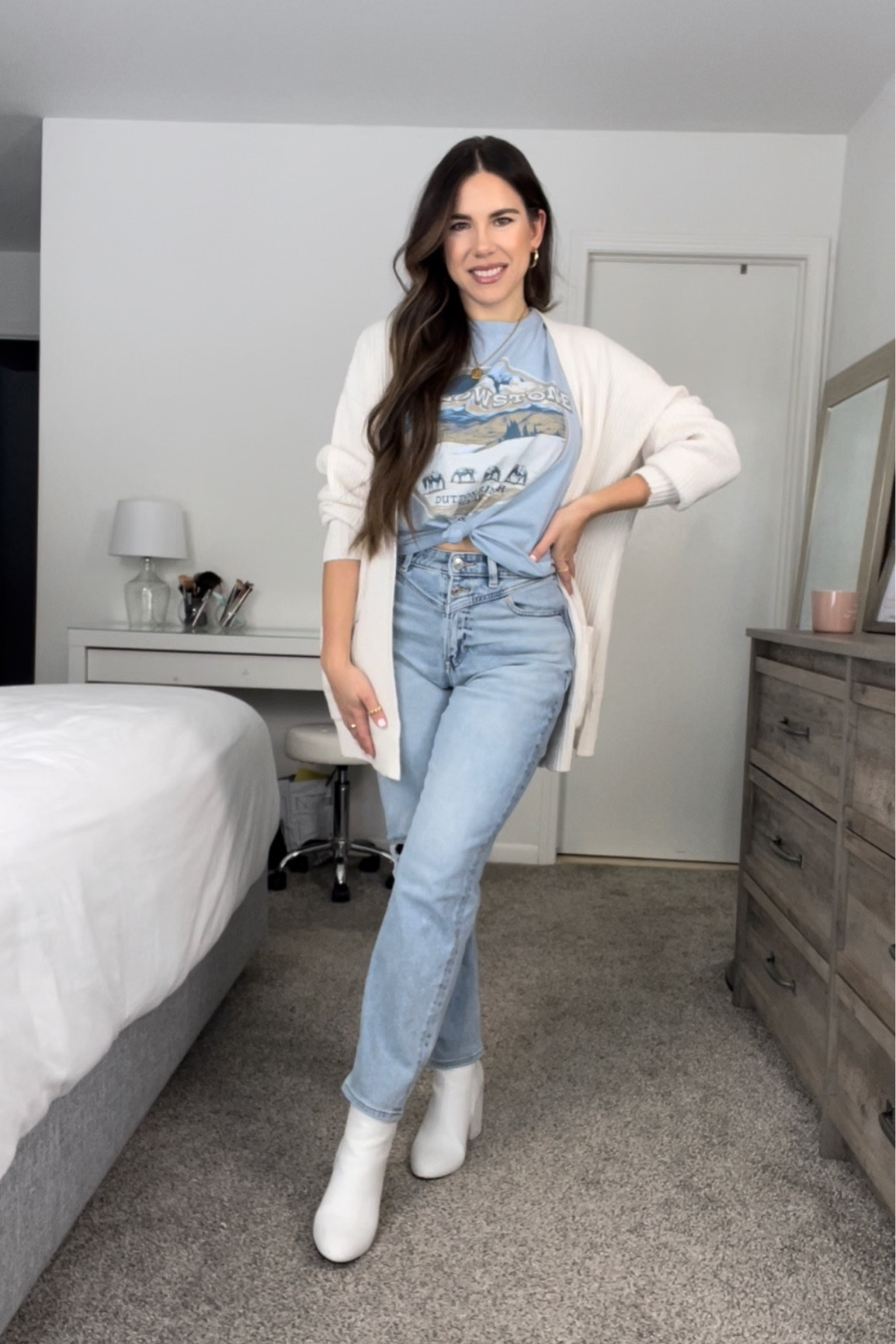 Casual outfit. Graphic tee style. Everyday style. Affordable style 

Jeans size 6 
Tee size L 
Cardigan size s

#LTKstyletip #LTKSeasonal #LTKunder50