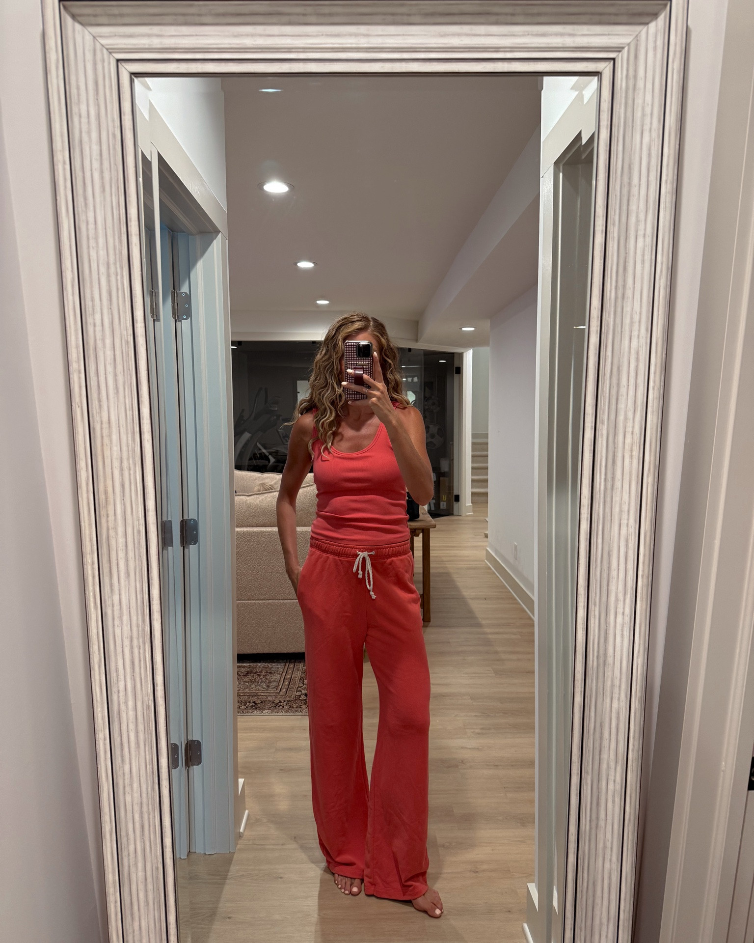 Love this tall girl friendly lounge set from @abercrombie . i’m wearing a size small in the top and medium tall in the bottoms. I love the top has padding in it and it’s bra free.



Long and sea options, tall sizes, lounge set, postpartum, friendly

#LTKootd #LTKmomlife