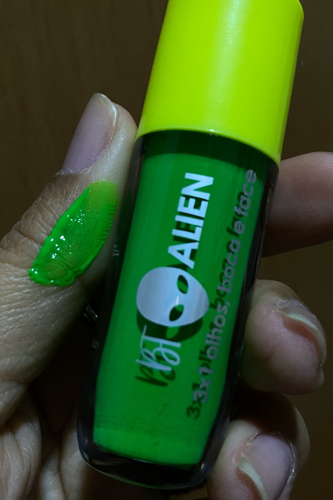 Produto multifuncional que é perfeito pra fazer delineado gráfico 🤩 ele é muito pigmentado, logo mais faço uma produção com ele e trago aqui pra vocês verem 💚

#LTKbeauty #LTKbrasil