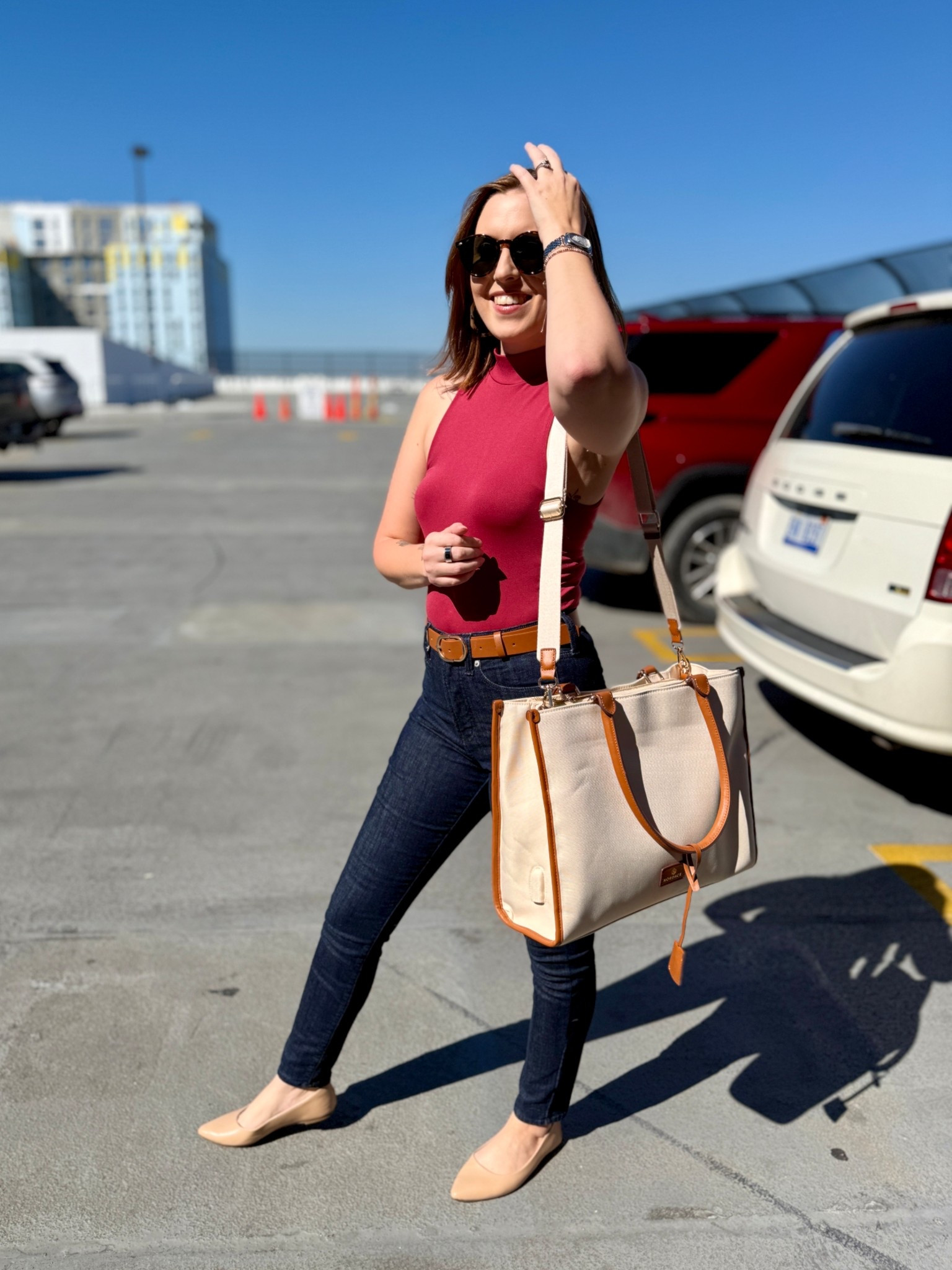 Fall transition and a great travel outfit ❤️

The new Nordace Sienna Riviera tote is not on Amazon yet, but you can check it out on the Nordace site!

#LTKSeasonal #LTKFindsUnder50 #LTKStyleTip