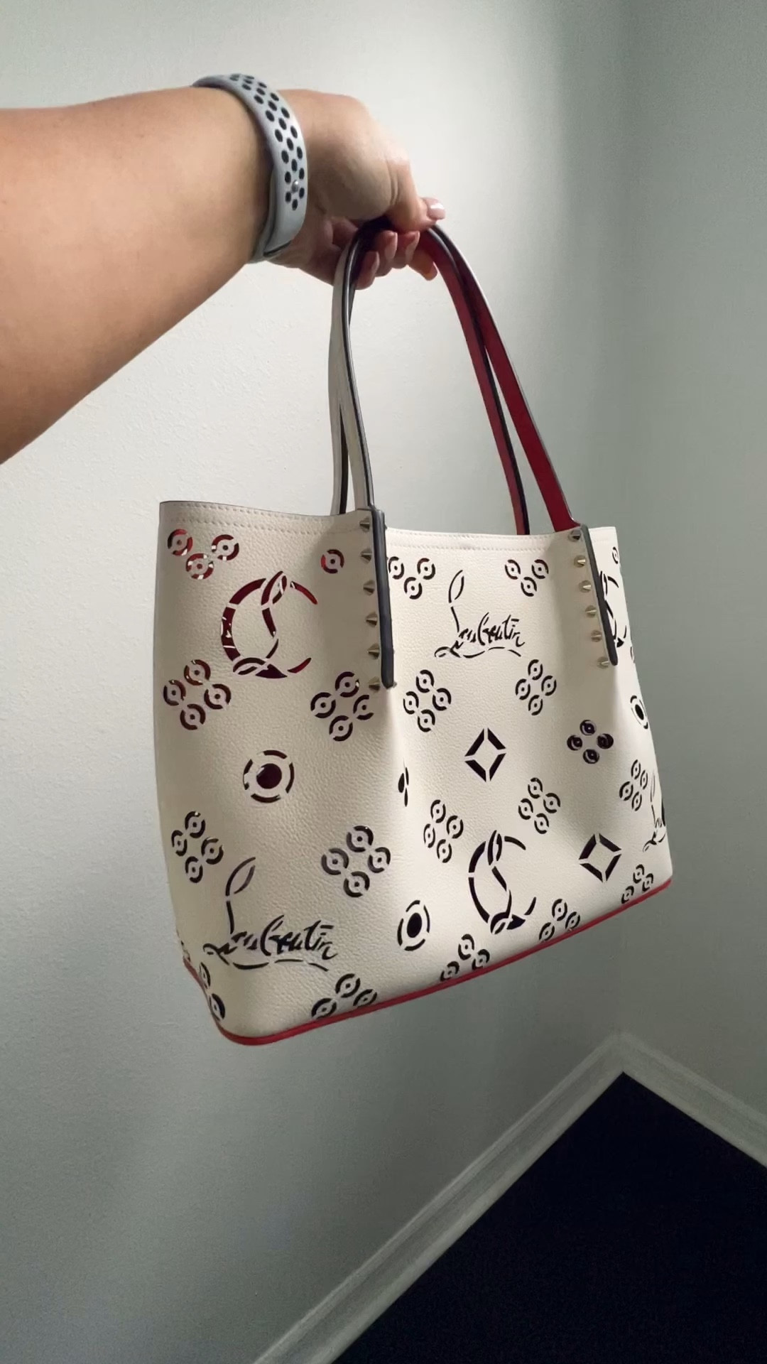 Christian Louboutin makes more than just shoes! Purse is the BEST quality I’ve ever worn. so many compliments! 

#LTKFind #LTKitbag #LTKstyletip