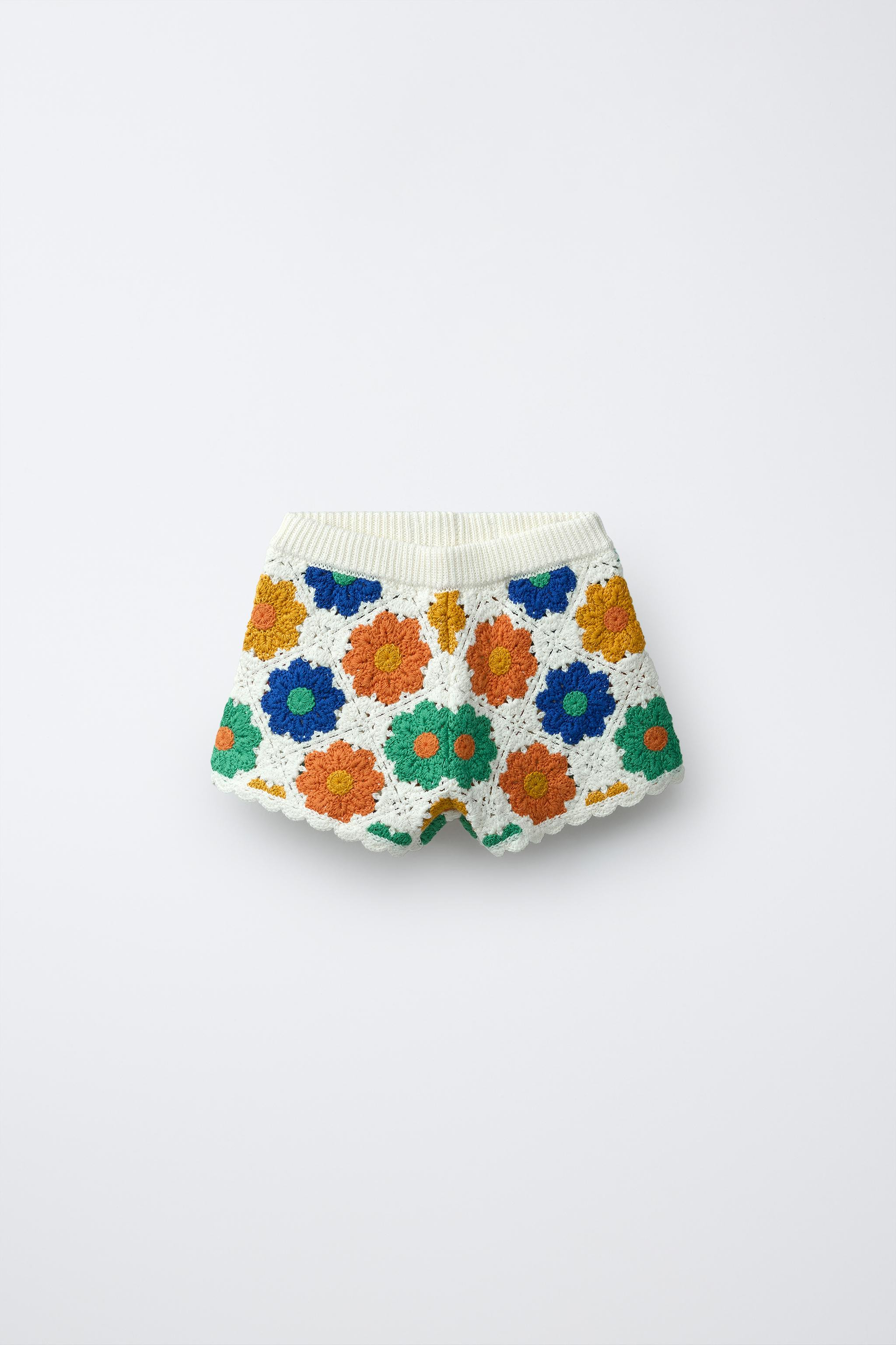 KNIT CROCHET FLORAL SHORTS | Zara US