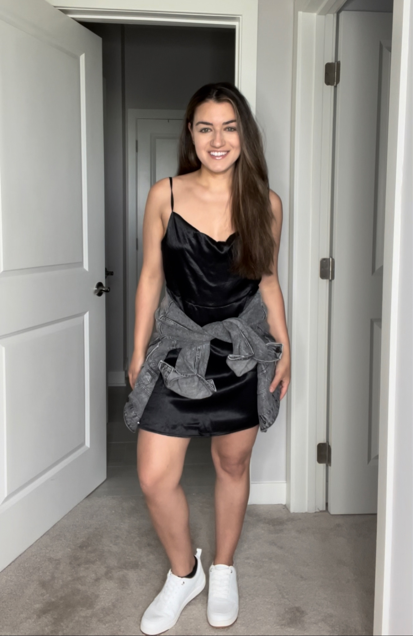 Wearing jacket in size small, gloss in shade “she’s expensive”

#LTKFind #LTKunder50 #LTKstyletip