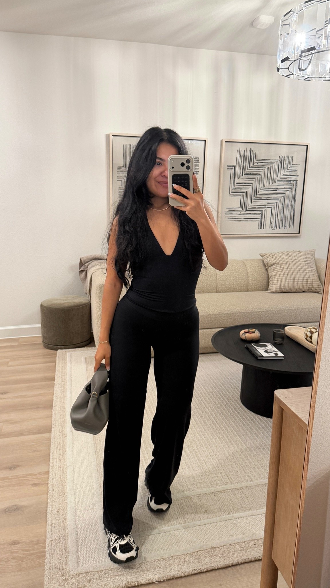 Rediscovering old favs >> Wearing to gym 🌟 This halter top is so flattering, size small for me!