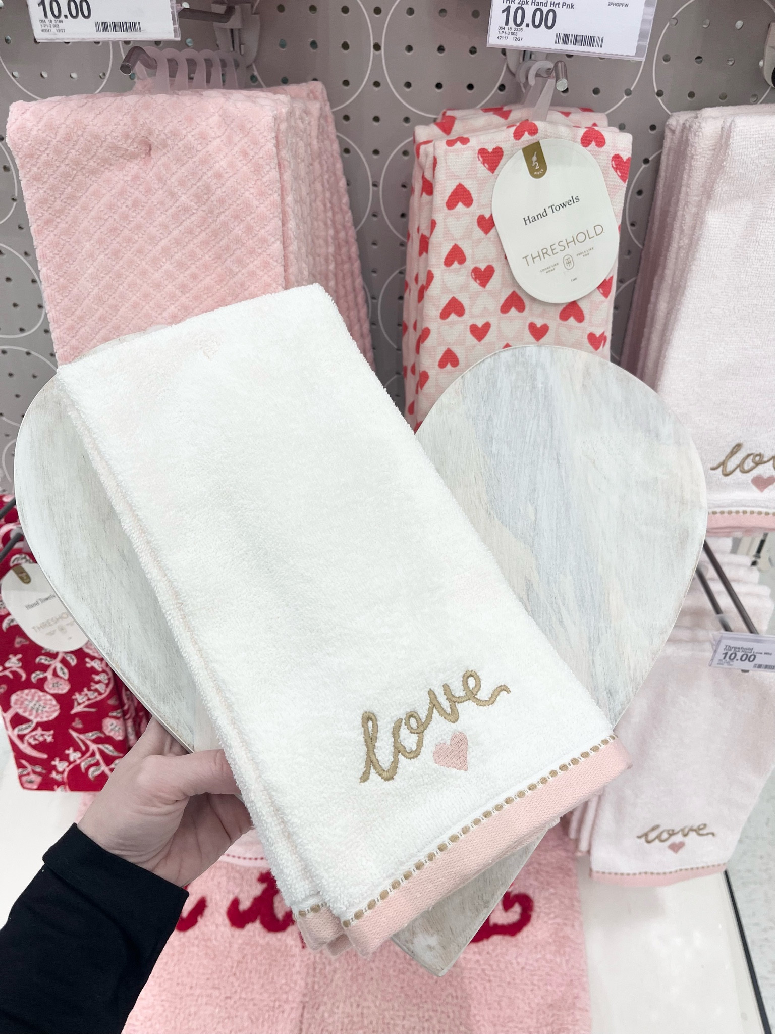 Had to pick up this big heart serving platter for $15! And these hand towels are so cute!
🤍
Heart Serving Platter, Heart Cutting Board, Valentine’s Day Hand Towels, Valentine’s Day Decor#LTKHoliday 

#LTKfindsunder50 #LTKhome