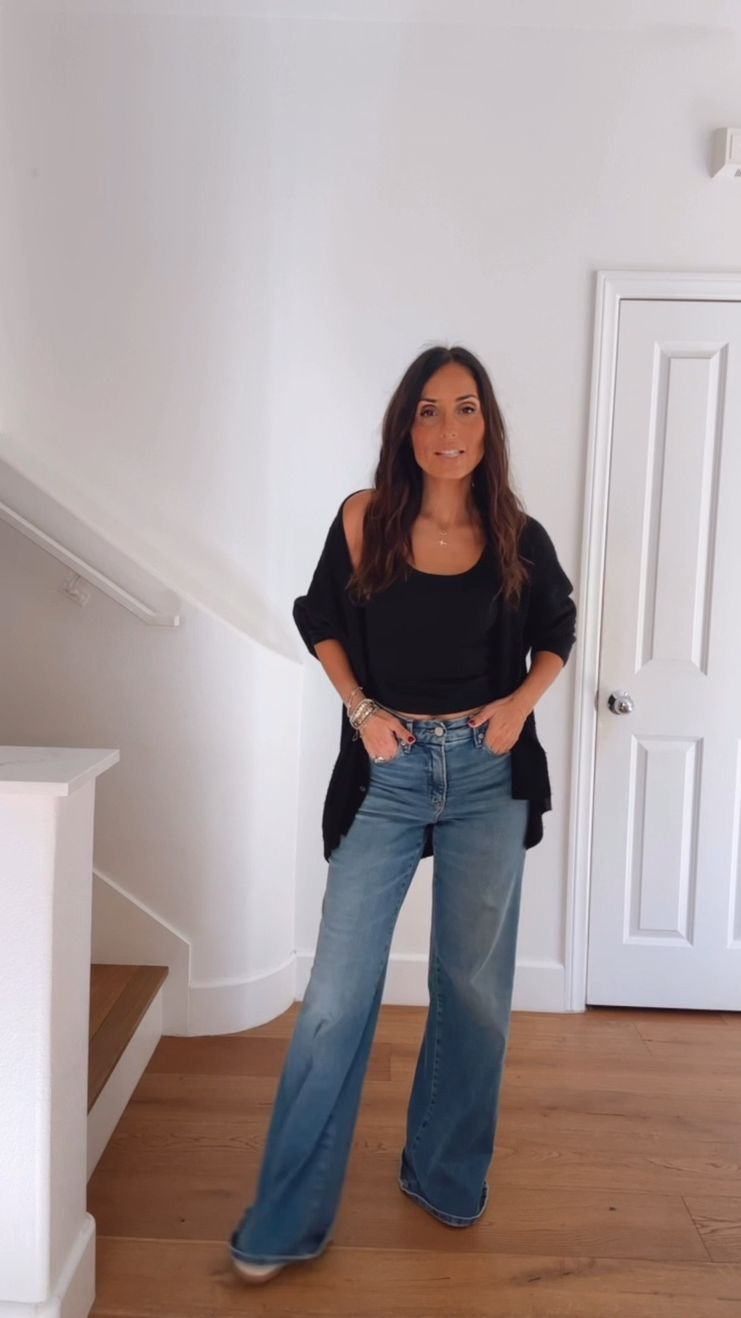 Jeans run big so size down 🖤