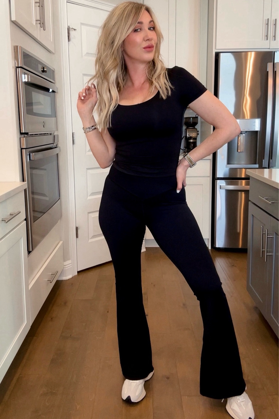 These pants give an hourglass shape and hold you in and up!
Wearing a medium, 30” inseam

Amazon find, Amazon fashion, flare pants, flare yoga pants, crossover leggings, crossover pants 

#LTKstyletip #LTKsalealert #LTKfindsunder50
