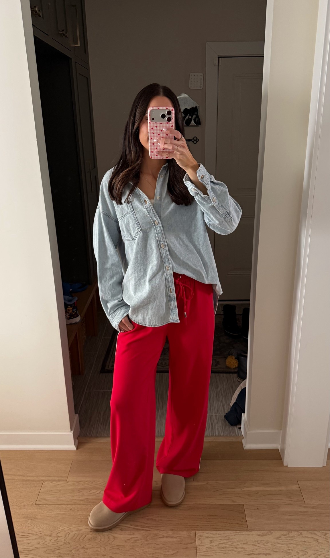 Outfit details ♥️ couldn’t love these track pants more, they are so comfortable and cool! Zipper on the outside of each leg at the bottom if you want to adjust the wide leg. Wearing my true size S in theme and in my favorite Aritzia denim tunic shirt. 
Uggs: size down

#LTKmomlife #LTKFindsUnder100 #LTKootd